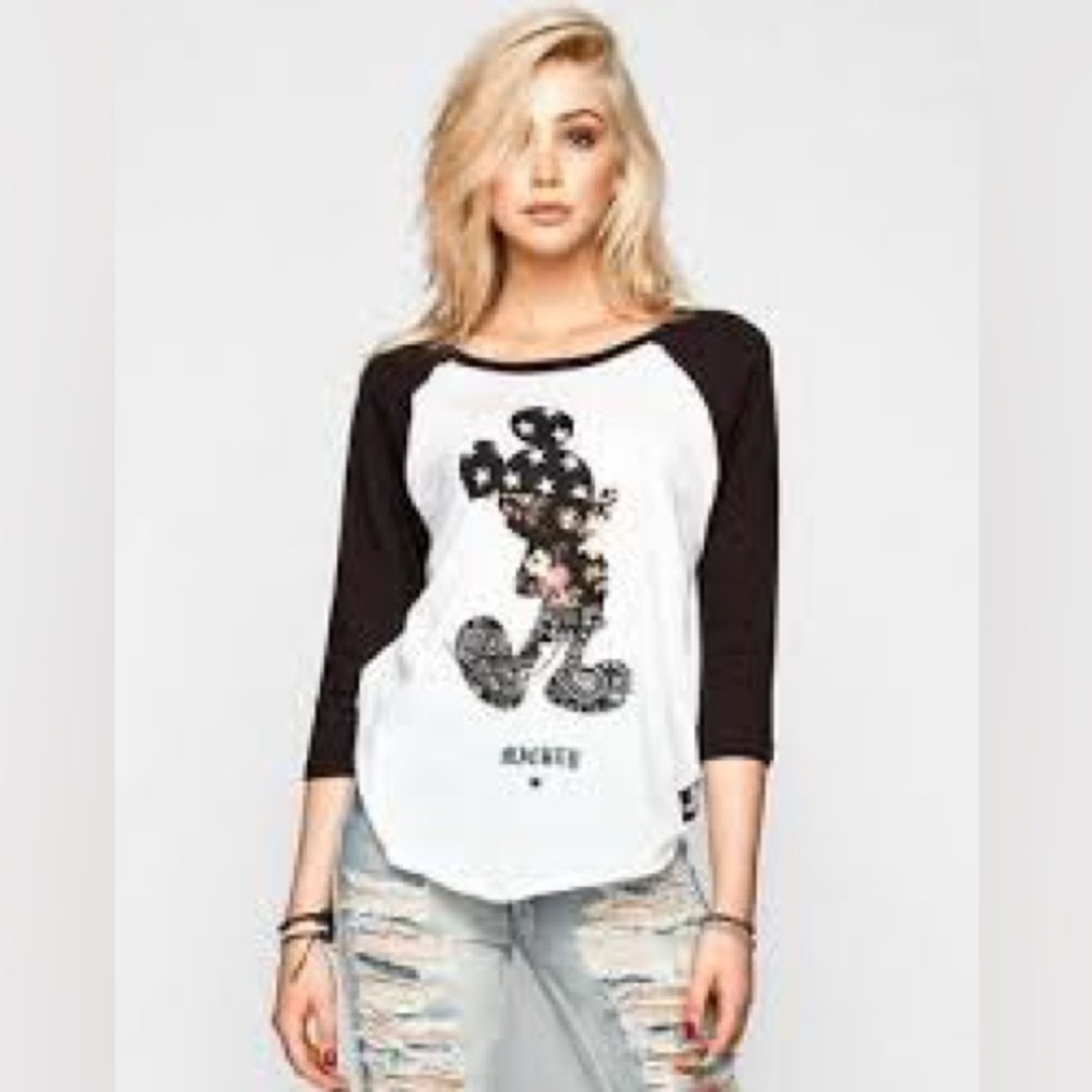 Walt Disney World  Collection by Neff Mickey Mouse Baseball Tee L